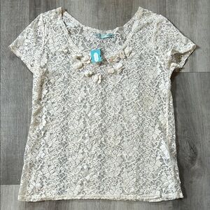 NWT Maurices Lace Embellished Short Sleeve Sz L
